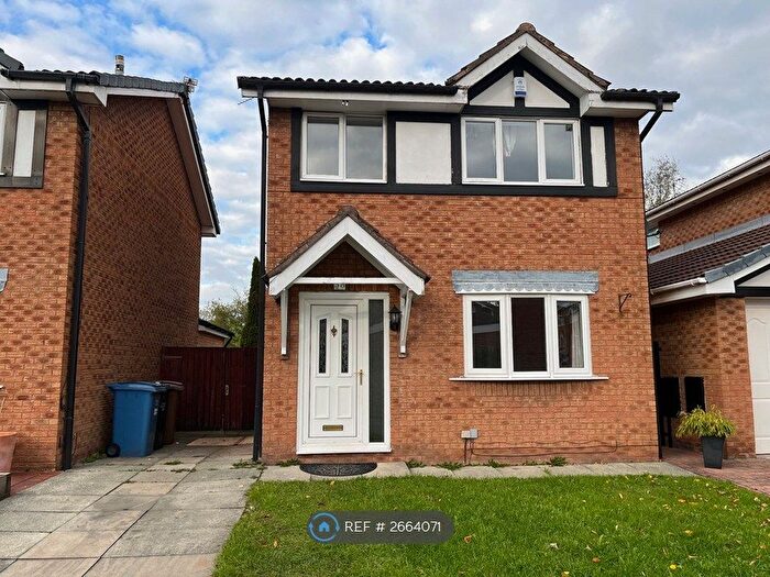 3 Bedroom Detached House To Rent In Bradford Road, Manchester, M30