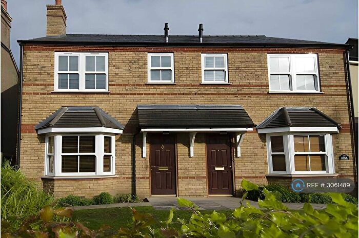 2 Bedroom Flat To Rent In St Neots Road, St Neots, PE19