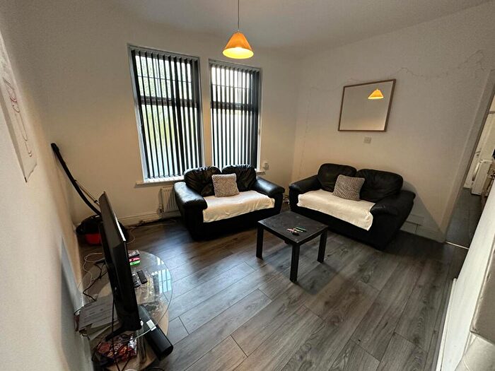 3 Bedroom Property To Rent In Albion Road, Fallowfield, £pppw, M14