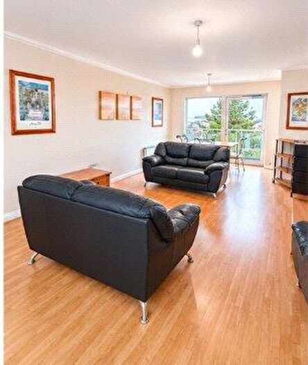 1 Bedroom Apartment For Sale In Rome House, Lynton Court, Cardiff, CF10