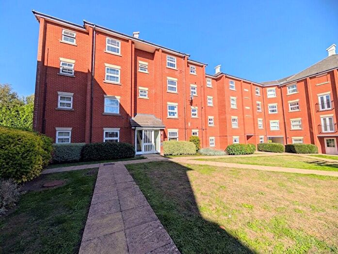 2 Bedroom Apartment For Sale In Maltings Way, Bury St. Edmunds, IP32