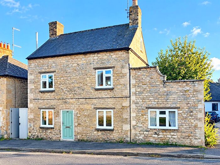 3 Bedroom Detached House To Rent In Empingham Road, Stamford, PE9