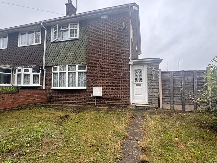 3 Bedroom House To Rent In Hill Top, West Bromwich, B70