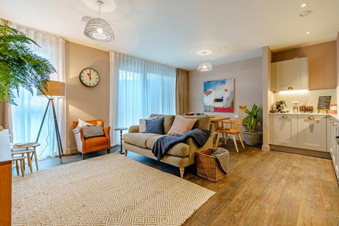 1 Bedroom Apartment To Rent In Canada Gardens, Wembley Park | London, HA9