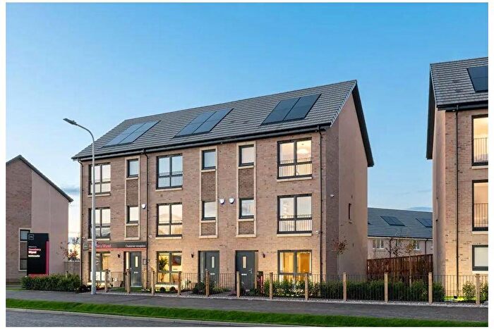3 Bedroom Town House For Sale In Emily McBain Way, South Queensferry, EH30