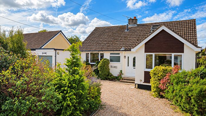 4 Bedroom Link Detached House For Sale In Notting Hill Way, Lower Weare, Axbridge, BS26