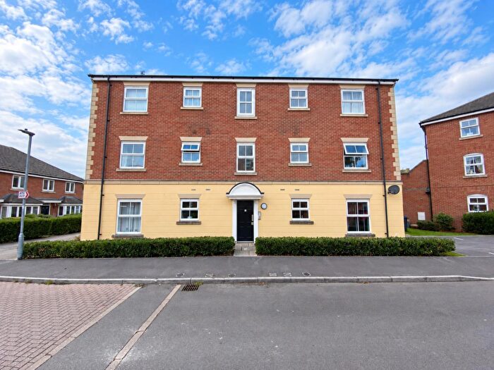 2 Bedroom Flat To Rent In Hillier Road, Devizes, SN10