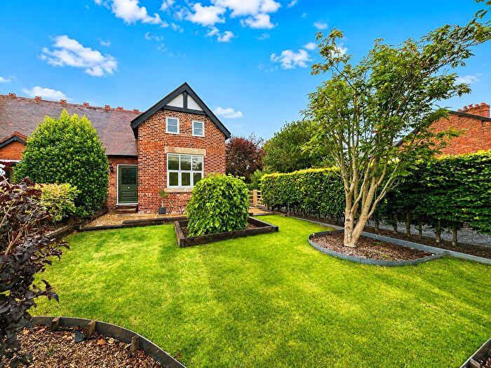 3 Bedroom End Of Terrace House For Sale In Hall Road, Scarisbrick, L40