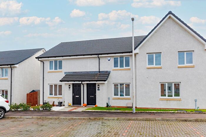 2 Bedroom Terraced House For Sale In Carsphairn Avenue, Paisley, Renfrewshire, PA1