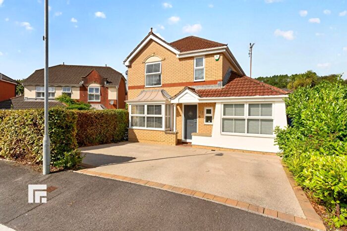 4 Bedroom Detached House For Sale In Bryn Calch Morganstown Cardiff, CF15