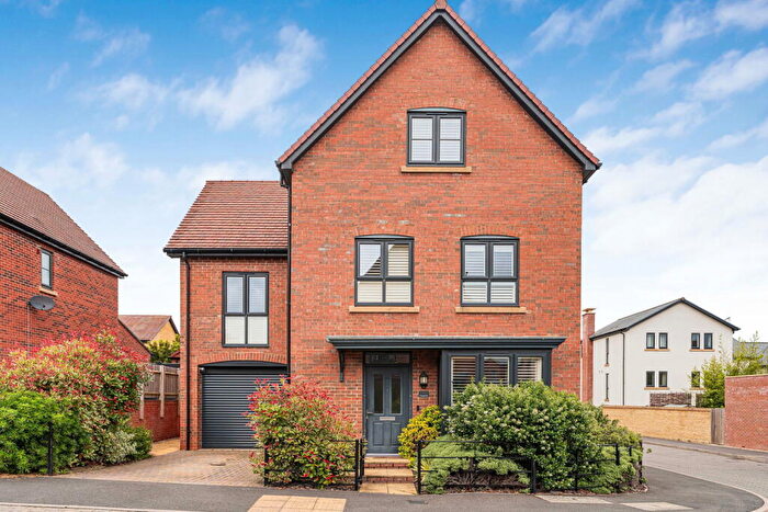 4 Bedroom Detached House For Sale In Harvest Street, Cheltenham, GL52