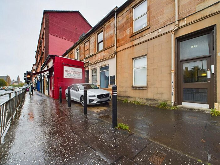 1 Bedroom Flat To Rent In Clarkston Road, Glasgow, G44