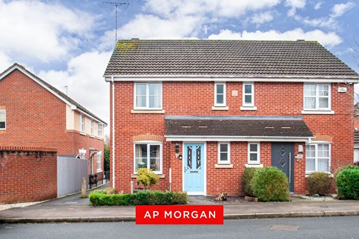 3 Bedroom Semi-Detached House For Sale In Wheatcroft Close, Brockhill, Redditch, Worcestershire, B97