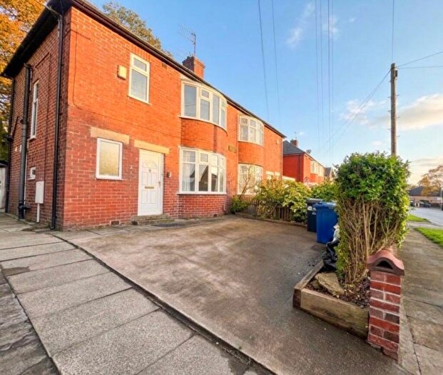 3 Bedroom Semi-Detached House To Rent In Brunshaw Avenue, Burnley, BB10