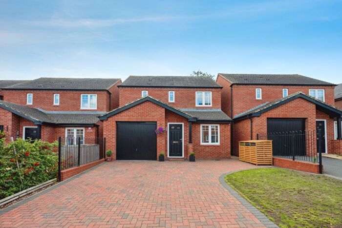 3 Bedroom Detached House For Sale In Sandringham Avenue, Stratford-Upon-Avon, Warwickshire, CV37