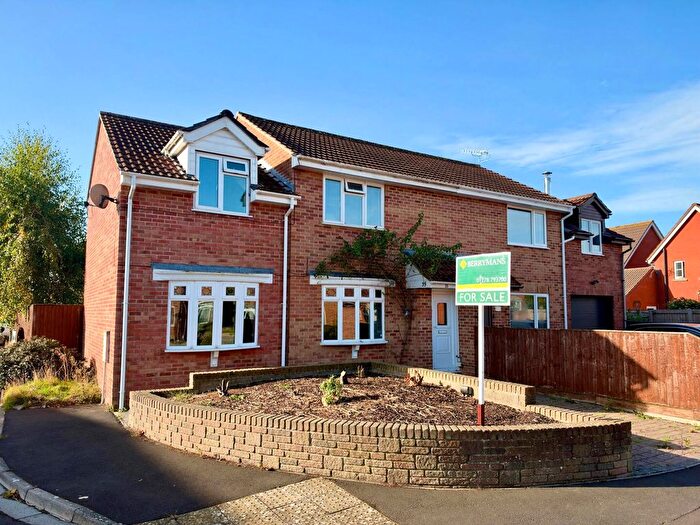 3 Bedroom Property For Sale In Ashlea Park, East Huntspill, Highbridge, TA9