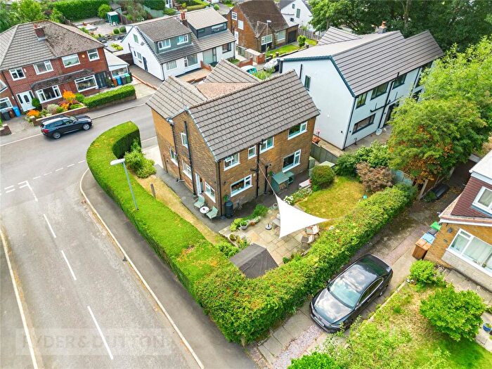 4 Bedroom Detached House For Sale In Wellmeadow Lane, Uppermill, Saddleworth, OL3