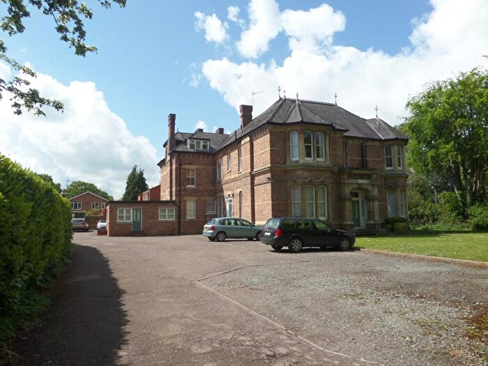 2 Bedroom Flat To Rent In Park House, Park Road, Leamington Spa, CV32