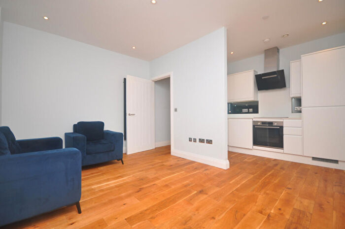 1 Bedroom Flat To Rent In New Bridge House, City Centre, Chelmsford, CM2