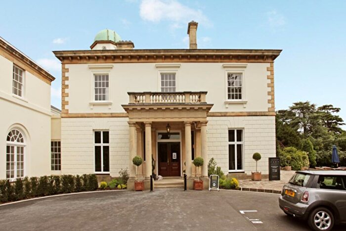 3 Bedroom Duplex To Rent In Thirlestaine Road, Cheltenham, GL53