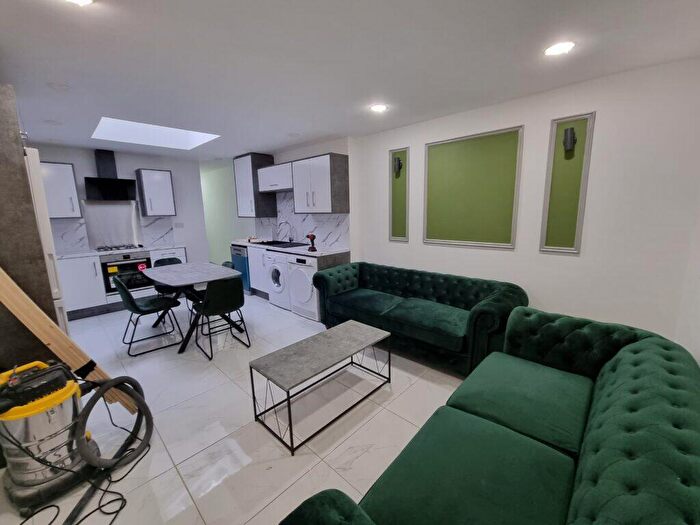 6 Bedroom Terraced House To Rent In Boldmere Terrace, Birmingham, B29
