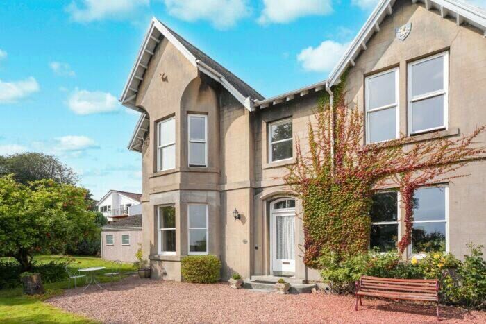 5 Bedroom Semi-Detached House For Sale In Rose Street, Dunfermline, KY12