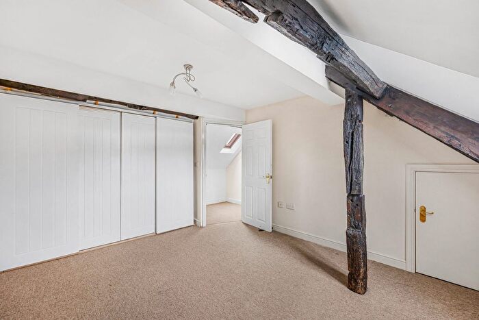 2 Bedroom Town House For Sale In Broad Street, Newent, GL18
