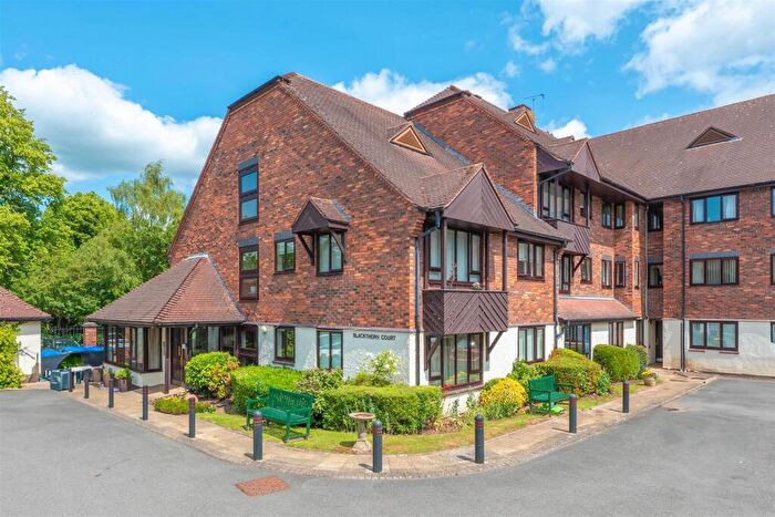 2 Bedroom Flat For Sale In Blackthorn Court, Chestnut Walk, Henley-In-Arden, B95