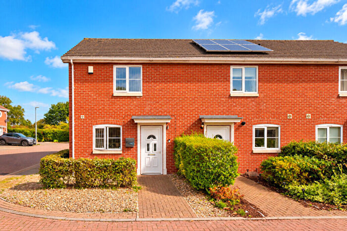 2 Bedroom End Of Terrace House For Sale In Tremelaia Gardens, Trimley St. Martin, IP11