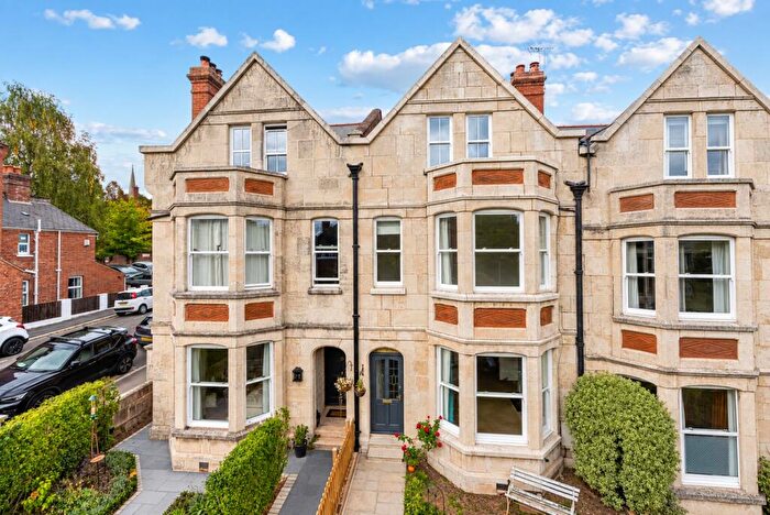 5 Bedroom Terraced House For Sale In Barnfield Road, Exeter, Devon, EX1