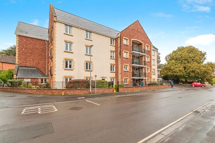 1 Bedroom Flat For Sale In Blenheim Road, Minehead, TA24