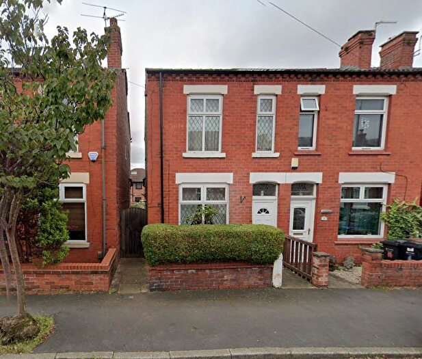 2 Bedroom Terraced House To Rent In Islington, Stockport, Cheshire, SK2