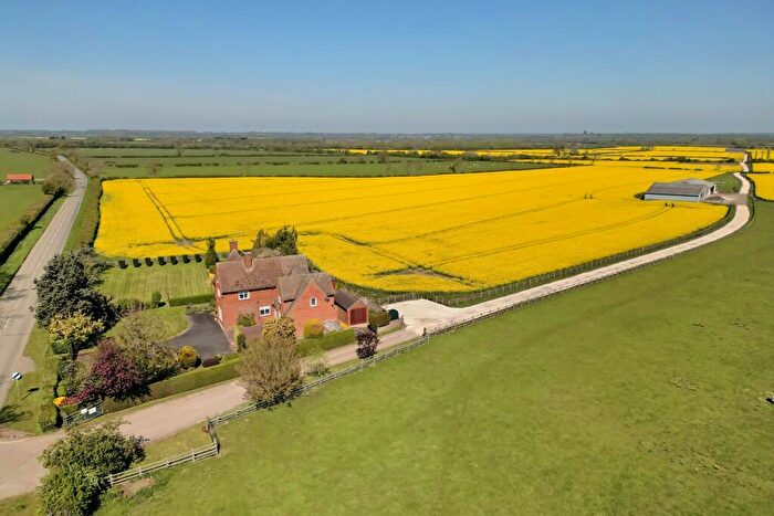 Farm Land For Sale In Hammonds House Farm & Waylands Farm, Fenny Compton, Southam, Warwickshire, CV47