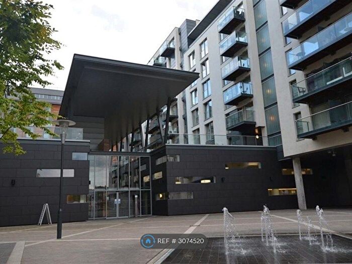 2 Bedroom Flat To Rent In Vantage Building, Hayes, UB3