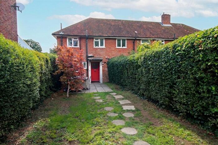 2 Bedroom End Of Terrace House For Sale In Harper Road, Salisbury, SP2