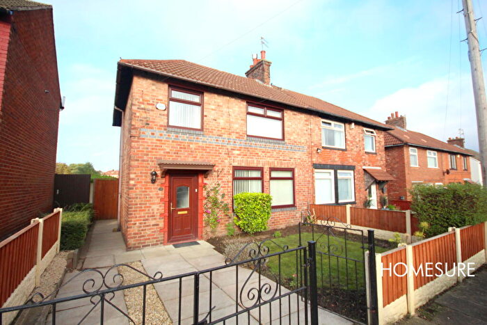 3 Bedroom Semi-Detached House To Rent In Waldgrave Road, Liverpool, L15