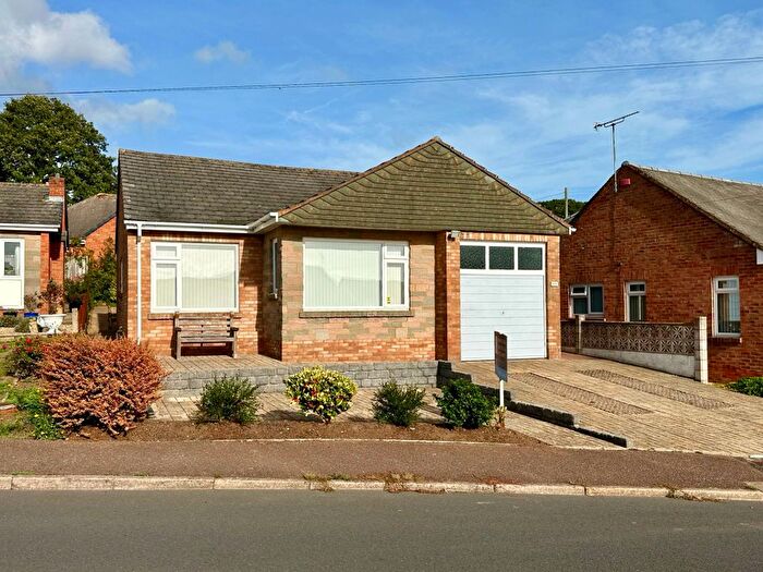 2 Bedroom Bungalow For Sale In Parkside Drive, Exmouth, EX8
