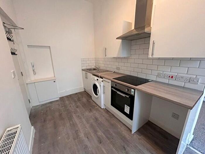 Apartment To Rent In Dean St. Blackpool, FY4