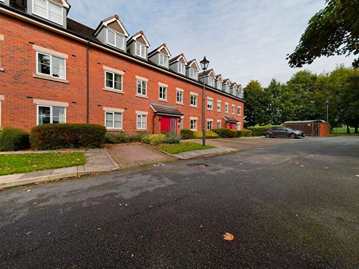 2 Bedroom Flat To Rent In Wycliffe Court, Chester, CH2