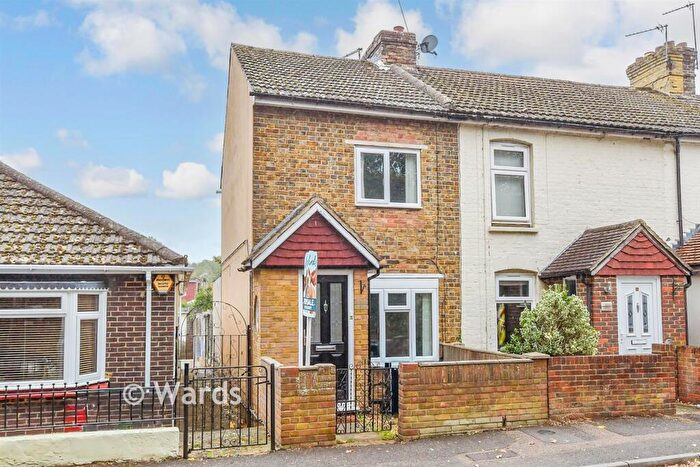 2 Bedroom End Of Terrace House For Sale In Bell Lane, Ditton, Aylesford, Kent, ME20