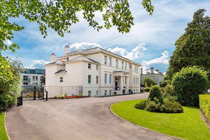 2 Bedroom Apartment For Sale In New Court, Lansdown Road, Cheltenham, GL50