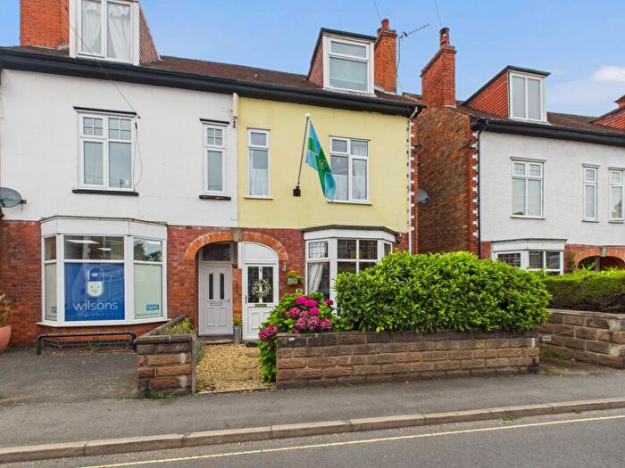 4 Bedroom Semi-Detached House For Sale In Station Road, Draycott, DE72