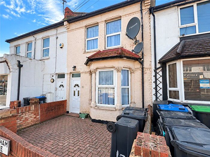 3 Bedroom Terraced House For Sale In Bensham Lane, Thornton Heath, CR7