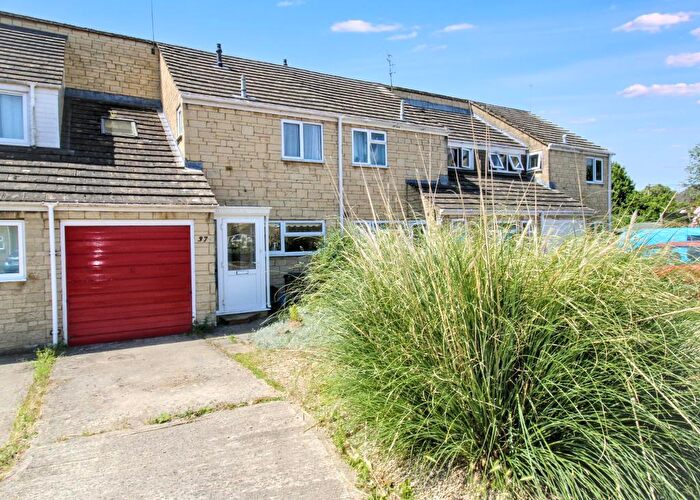 4 Bedroom Terraced House For Sale In Rose Way, Cirencester, Gloucestershire, GL7