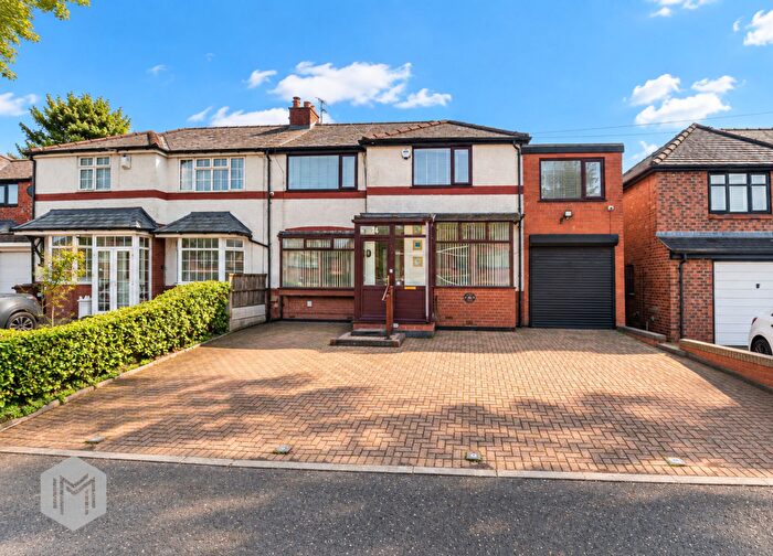 4 Bedroom Semi-Detached House For Sale In Simister Lane, Prestwich, M25