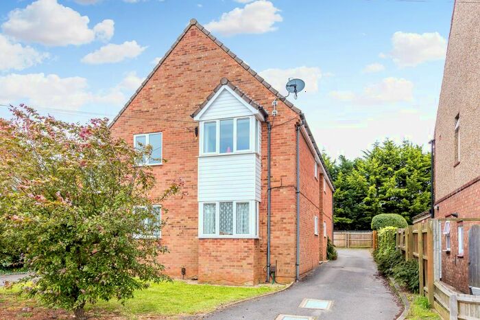 1 Bedroom Flat To Rent In Albisdene Court, Rushden, NN10