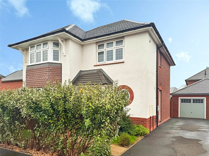 3 Bedroom Detached House For Sale In Vesta Avenue, Chester, Cheshire, CH4