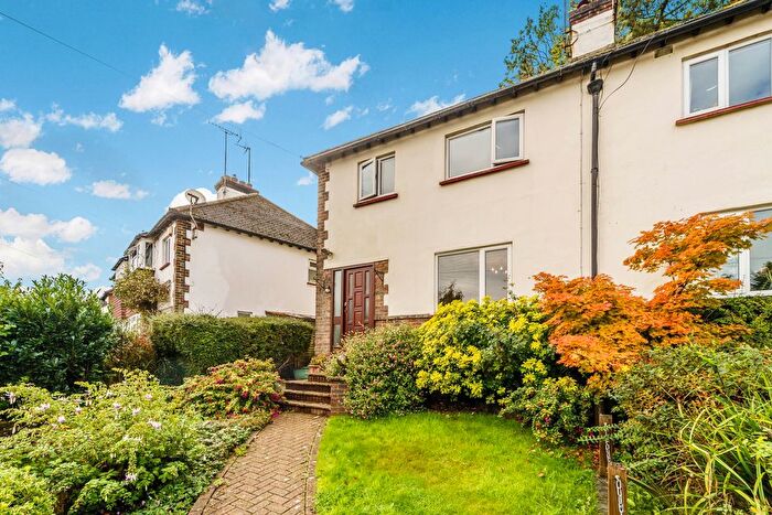 2 Bedroom Semi-Detached House For Sale In Johnsdale, Oxted, RH8