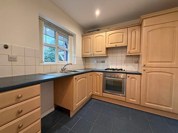 2 Bedroom Terraced House To Rent In Windmill Hill, Halesowen, West Midlands, B63