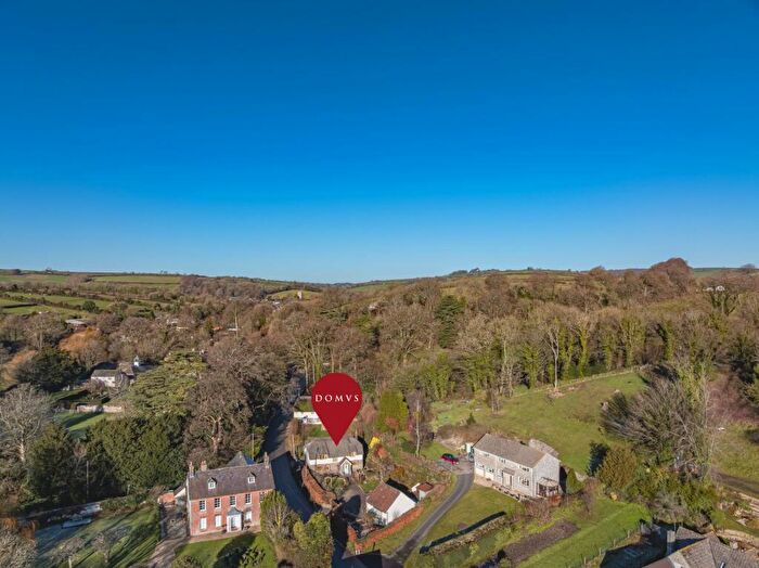 4 Bedroom Detached House For Sale In Piddletrenthide, Dorchester, Dorset, DT2
